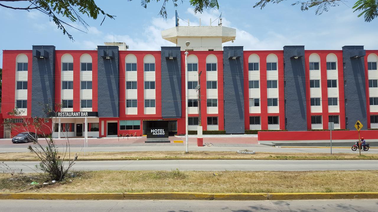 Hotel Madrid Минатитлан Экстерьер фото