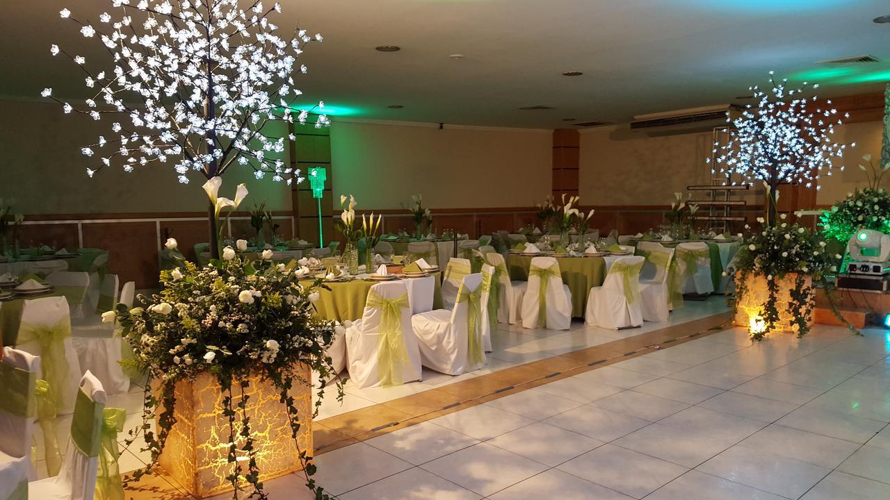 Hotel Madrid Минатитлан Экстерьер фото